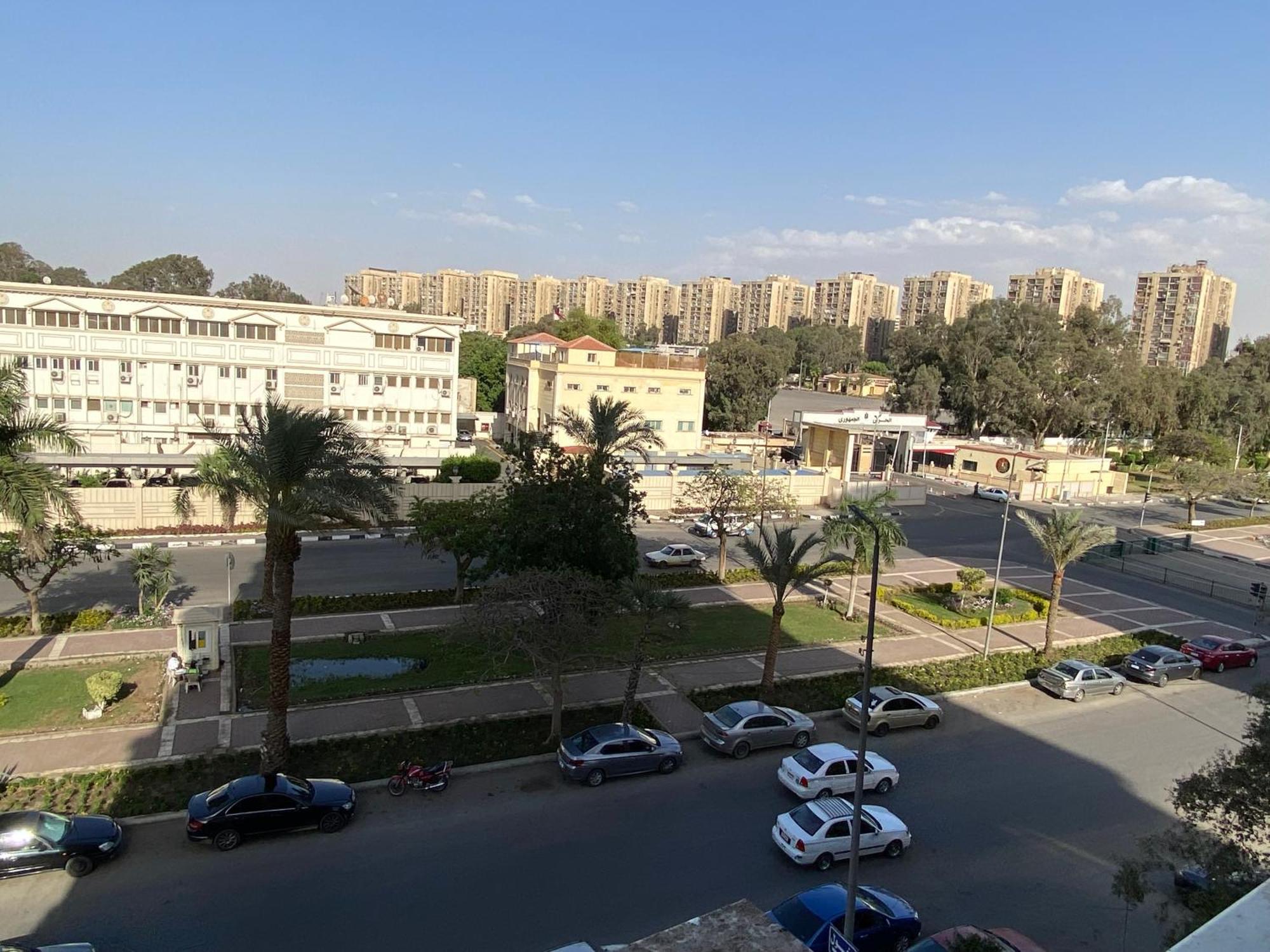 Lovely In The Heart Of Heliopolis Apartment