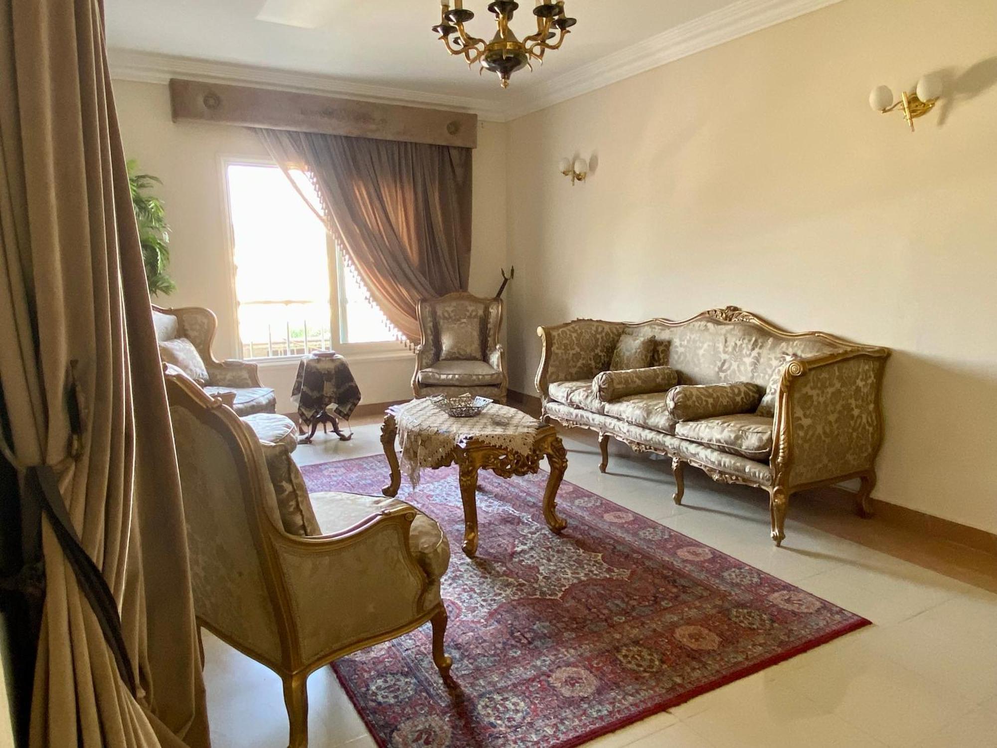 Lovely In The Heart Of Heliopolis Apartment Cairo